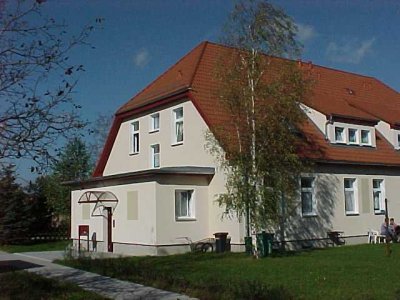 Ihr Rückzugsort im Grünen! 2 Raumwohnung im 01. Obergeschoss sucht Nachmieter!