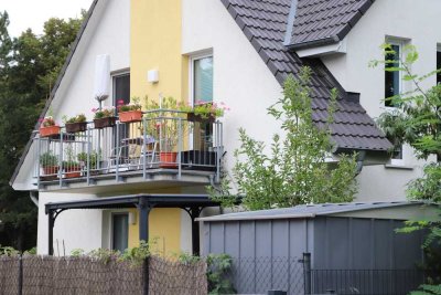 Gehobene 3-Zimmer-Wohnung mit Balkon, Gartenanteil und Stellplätzen in Bernau-Schönow