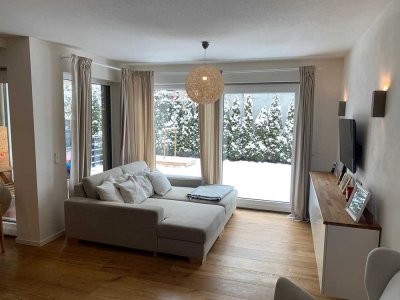 Moderne 3-Zimmer-EG-Wohnung mit gehobener Innenausstattung und Garten in Aichach nahe Stadtzentrum