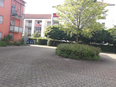Helle 1-Zimmer Wohnung mit Balkon in Ingolstadt-Friedrichshofen