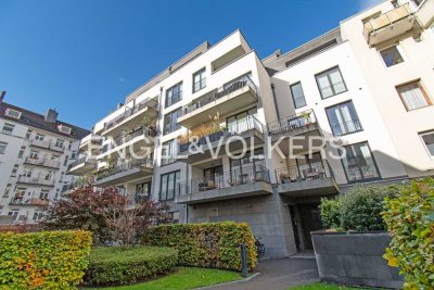 Gut gelegen. Neubau. Balkon.