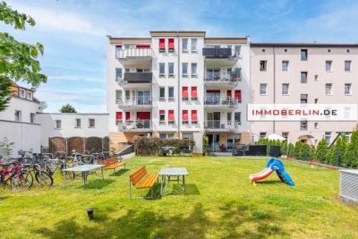 IMMOBERLIN.DE - Moderne familienfreundliche Wohnung mit ruhigem Südbalkon & Tiefgaragenplatz