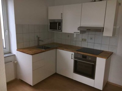 Ruhig gelegene 2 Zimmer Erdgeschosswohnung mit Garten zur Alleinnutzung, nahe Oberkassel/Seestern