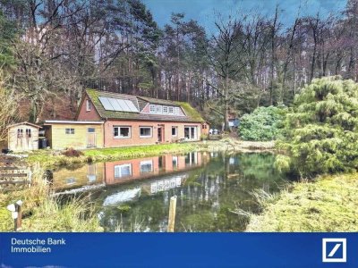 Freistehendes Einfamilienhaus auf Naturgrundstück mit unverbautem Blick in Bispingen / Hützel