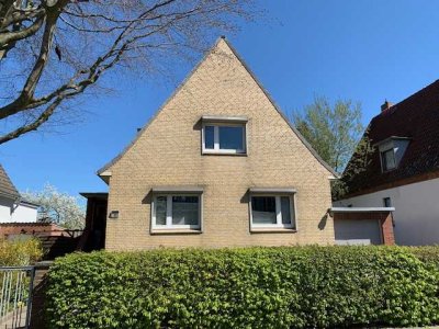 Schöne drei Zimmer Wohnung in Hamburg, Stellingen mit Gartennutzung