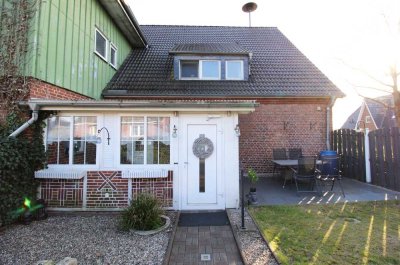 Mietwohnung in Kiebitzreihe, 3,5 Zimmer, Vorgarten, Einbauküche