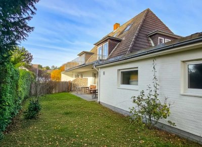 – Geräumige Doppelhaushälfte zur Miete –    
5 Zimmer, Garten & zentrale Lage