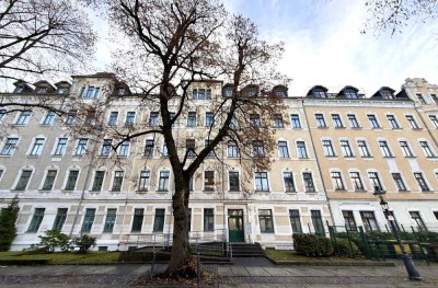 Attraktive Zwei-Raum-Wohnung mit Balkon in Schlosschemnitz