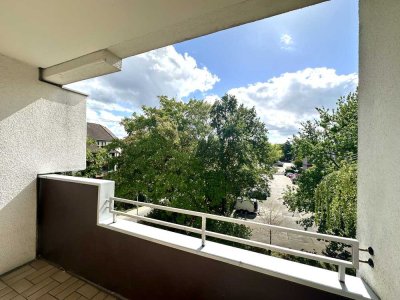 Schöner Grundriss und Südwest-Loggia in ruhiger Lage – sofort einziehen oder vermieten!