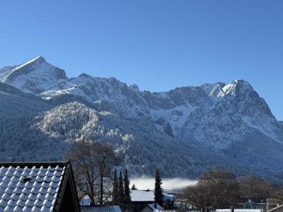 Erstbezug mit Traumblick! sonn. 2 Zi.-Whg im 2. OG mit Aufzug, großzügige Raumgestaltung uvm.