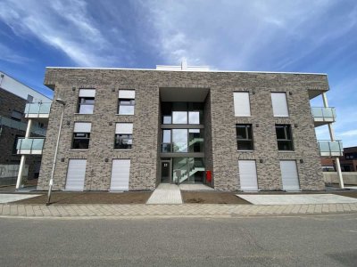 Tolle Penthouse-Wohnung • 2 Dachterrassen • Aufzug • Topp Ausstattung