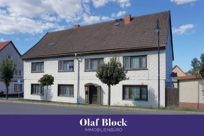 Haus auf großem Grundstück