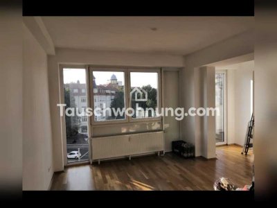Tauschwohnung: 2 Zimmer Dachgeschoss in Lichtenberg gegen Günstigere