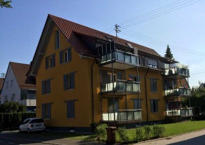Teilmodernisierte 4-Zimmer-Maisonette-Wohnung in energetisch saniertem Gebäude in Friedrichshafen