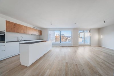 TOPPREIS! Fantastische Dachwohnung auf einer Ebene mit allen Features die man sich wünscht! Hohes Maß an Privatsphäre!