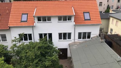 Ausgebautes Hinterhaus mitten in Döhren, so eine Wohnung gibt es nur einmal.