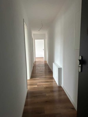Erstbezug: moderne 2-Zimmer-Wohnung zentral in Köln-Nippes