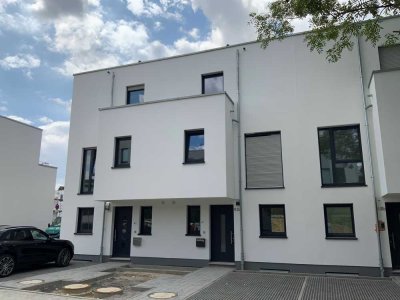 Modernes Reihenhaus in bevorzugter Lage in Düsseldorf-Angermund