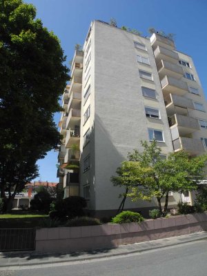 Gemütliche 3 ZKB-Stadtwohnung in ruhiger und  zentrumsnaher Lage von Frankenthal !