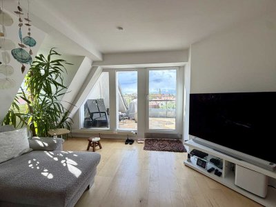 Urbanes Lebensgefühl: Großzügiges Penthouse in zentraler Lage