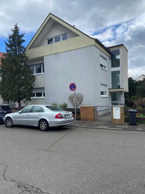 1-Raum-Appartement mit Balkon und EBKZ für Single in LU-Mundenheim