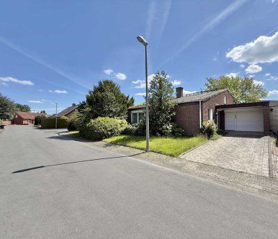 Stilvolles Einfamilienhaus auf Eckgrundstück in ruhiger Wohnlage von Ennigerloh – Idyllischer Garten