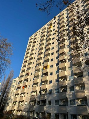 Attraktive 3-Zimmer Wohnung mit Balkon im 8. OG in Berlin-Wilmersdorf