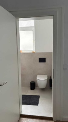 Provisionsfrei und Leerstehend! Kernsanierter Altbau · 3-Zi.-Wohnung im Denkmal · Neckarstadt