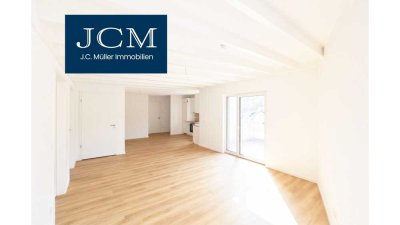 Neubau- 2,5 ZKB Penthousewohnung mit Aufzug, Terrasse, EBK u. überdachtem Stellplatz in Bad Ems