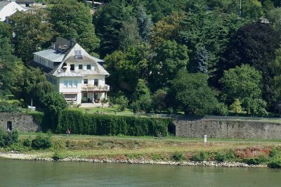 Wohnen am Rhein