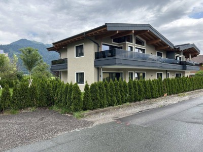 Privatsphäre &amp; Panorama – großzügige Gartenwohnung mit zwei Terrassen in Ruhelage von Kössen