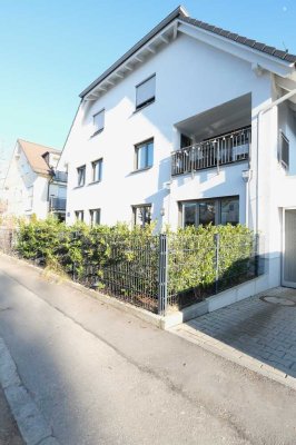 Neuwertige EG-Gartenwohnung für die junge Familie