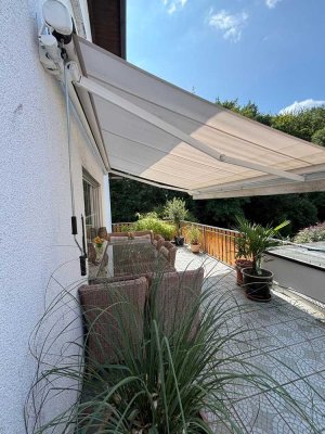 4,5-Zimmer-Wohnung in Waldrandlage mit großem Balkon in Overath-Steinenbrück
