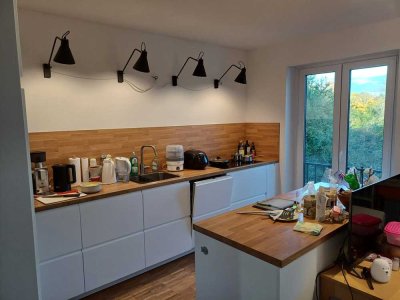 Exklusive 4-Zimmer Wohnung mit Balkon in Neu-Isenburg