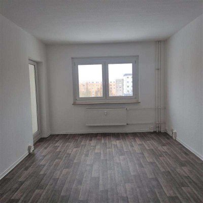3-Zimmer-Wohnung mit Balkon in Grünhufe