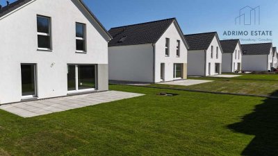 Freistehendes Neubau-Einfamilienhaus in KfW-40 Bauweise in Illertissen-Au!