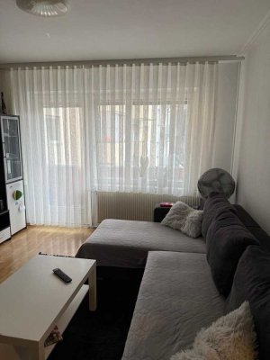 Helle, sehr ruhige 3-Zimmerwohnung mit Balkon !