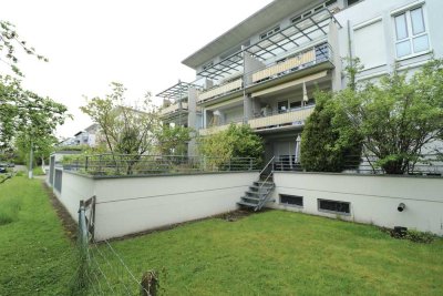 Hochwertige 2-Zimmer Wohnung mit Terrasse, Garten u. TG-Stellplatz in Top-Lage von Lörrach-Stetten