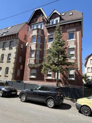 Renovierte Wohnung in schönem Altbau!