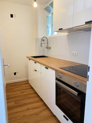 Frisch sanierte 2-Zimmer-Wohnung mit Taunusblick in Budenheim