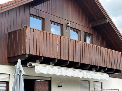 Freundliche 3,5-Zimmer-DG-Wohnung mit EBK in Altensteig