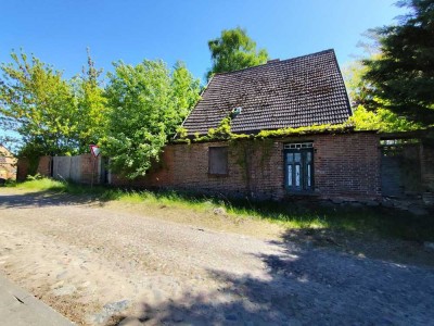 Individuelles Einfamilienhaus auf einem tollen und großen Grundstück
