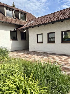 Zwei 3-Zimmer-Wohnungen auf 10.000 qm großem Grundstück mit herrlicher Natur