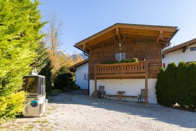 WOHNEN auf ZEIT (12  - 36 Monate) -  möbliert - 1 Stellplatz von privat.