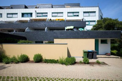 Zentrumsnah und Kernsaniert ! Gemütliche Eigentumswohnung im Bungalow Stil.
