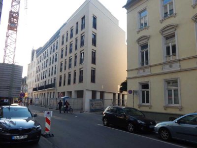 Blick über die Stadt- Altersgerechte helle Penthousewohnung an der Fußgängerzone