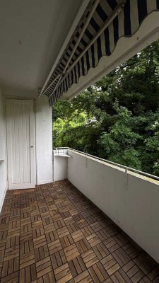 tolle 3-Zimmer - Wohnung mit Balkon !