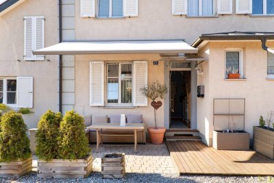 Traumhaus in Hard – Reiheneckhaus mit Terrasse, Garten &amp; Stellplätzen
