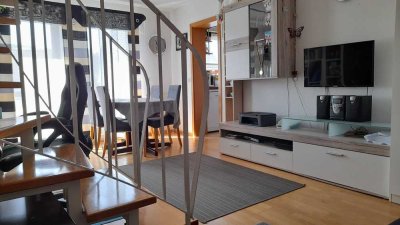 Zentral in Fellbach: Sehr helle Möbilierte 3,5-Zimmer-Maisonettewohnung mit Balkon,Garage