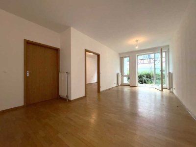 Charmante 2-Zimmer-Wohnung mit Terrasse & kleinem Garten